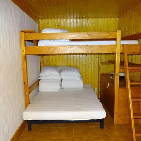 Spacieux A Proximite Immediate Du Pied Des Pistes De Pyrenees 2000 Appartement