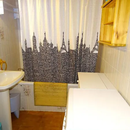 Spacieux A Proximite Immediate Du Pied Des Pistes De Pyrenees 2000 Appartement *